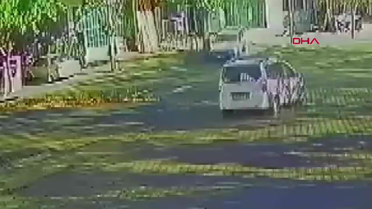 El freni unutuldu, otomobil boşluğa düştü