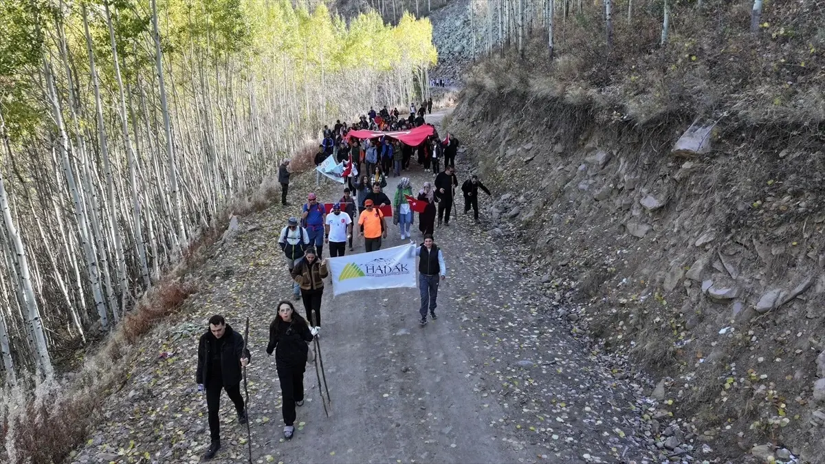 Cumhuriyet Yürüyüşü Hacılar\'da Gerçekleşti