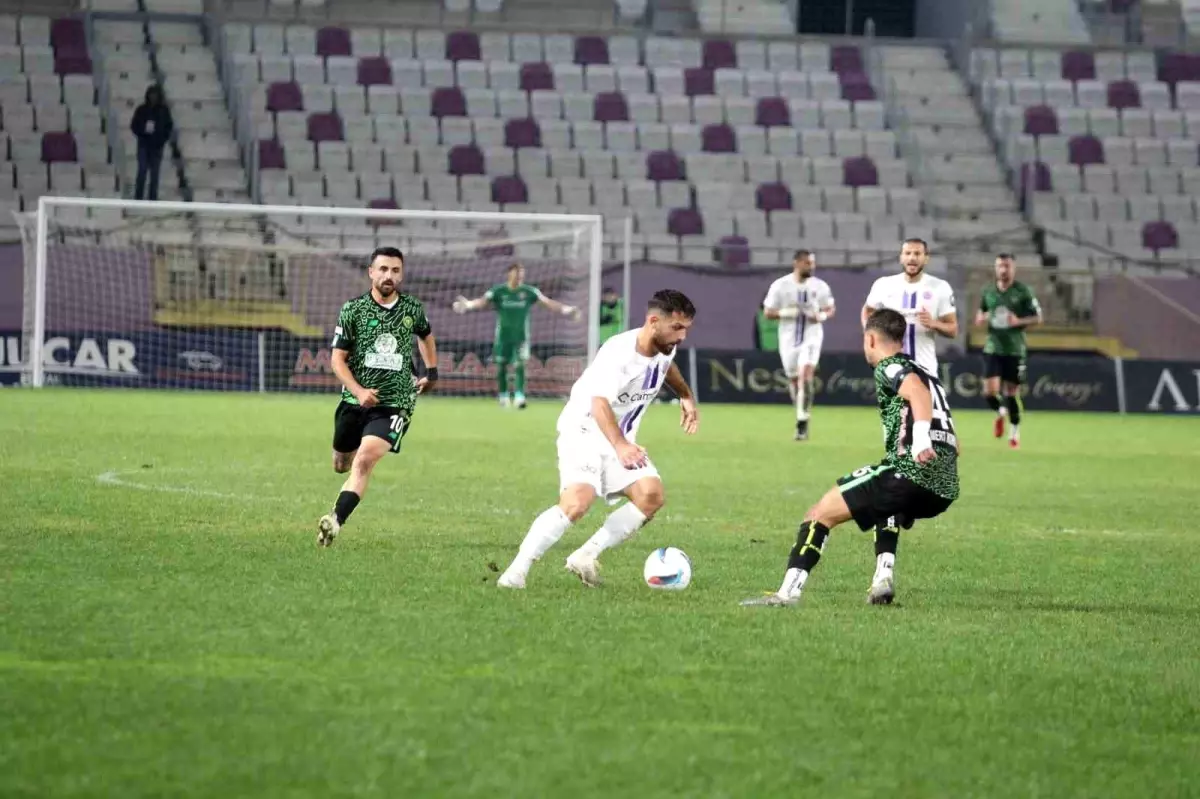 52 Orduspor, 1922 Konyaspor\'u 1-0 Yenerek Galip Geldi