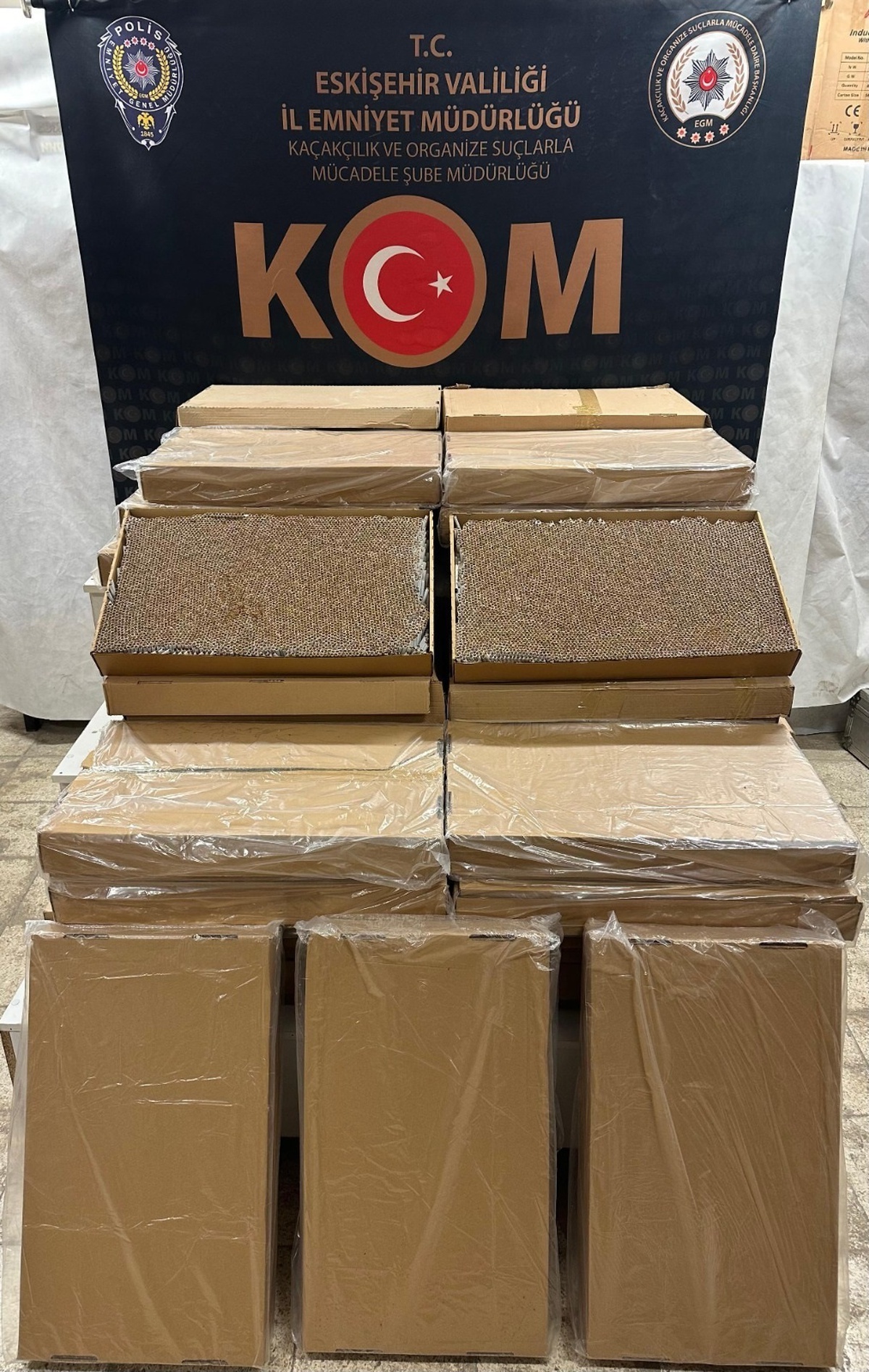 Eskişehir\'de 75 Bin Kaçak Sigara Ele Geçirildi