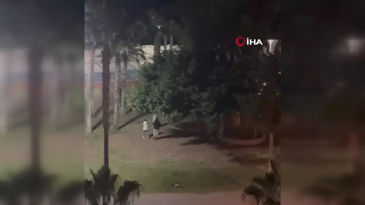 Mersin\'de Kavga: Araçla Gençlerin Üzerine Sürdü