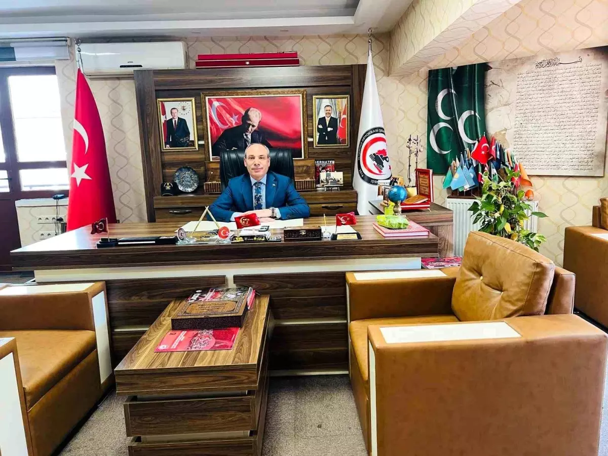 Şehit, gazi ve terör mağdurları derneğinden Bahçeli\'ye destek: "Kürtleri sevmeyen bir Türk varsa, Türk değildir"