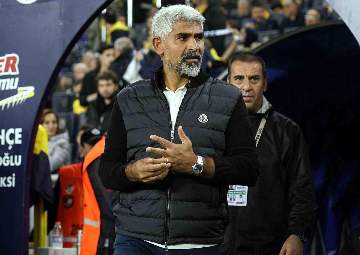 Fenerbahçe-Bodrum FK Maçı Başladı