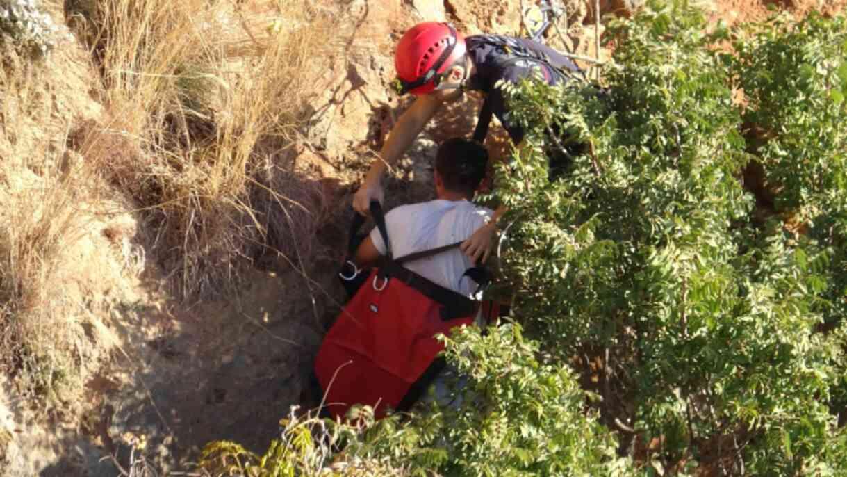 Uygunsuz halde gördüğü kişileri uyarırken başına gelmeyen kalmadı: Cezayı kendime kestim