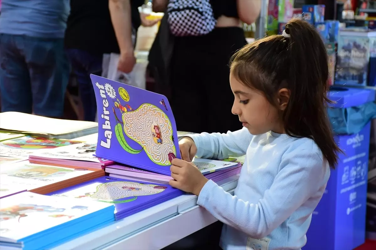 Antalya Kitap Fuarı 14. Kez Kapılarını Açtı