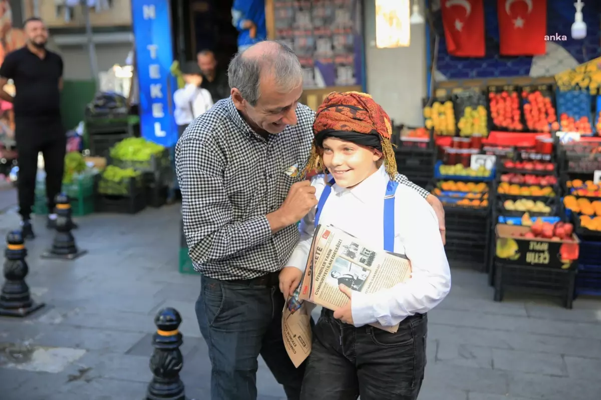 Cumhuriyet Bayramı Öncesi Bayrampaşa\'da Duygusal Etkinlik