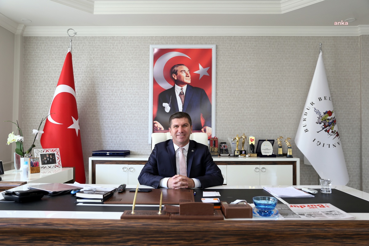 Burdur Belediye Başkanı Ercengiz: Cumhuriyet\'in Aydınlık Yarınları İçin Durmadan, Yorulmadan Çalışacak, Var Gücümüzle Mücadele Edeceğiz