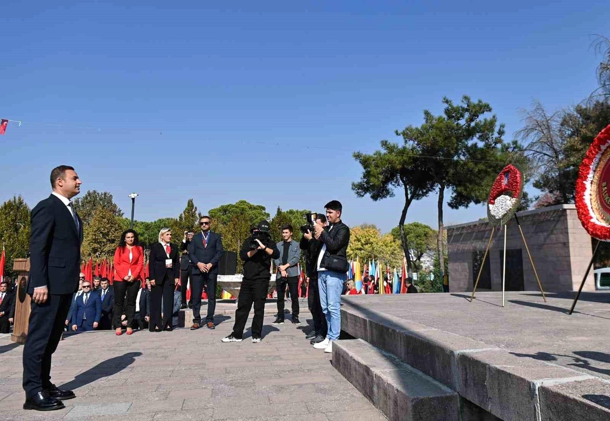Balıkesir\'de Cumhuriyet\'in 101. Yıl Dönümü Kutlaması Düzenlendi