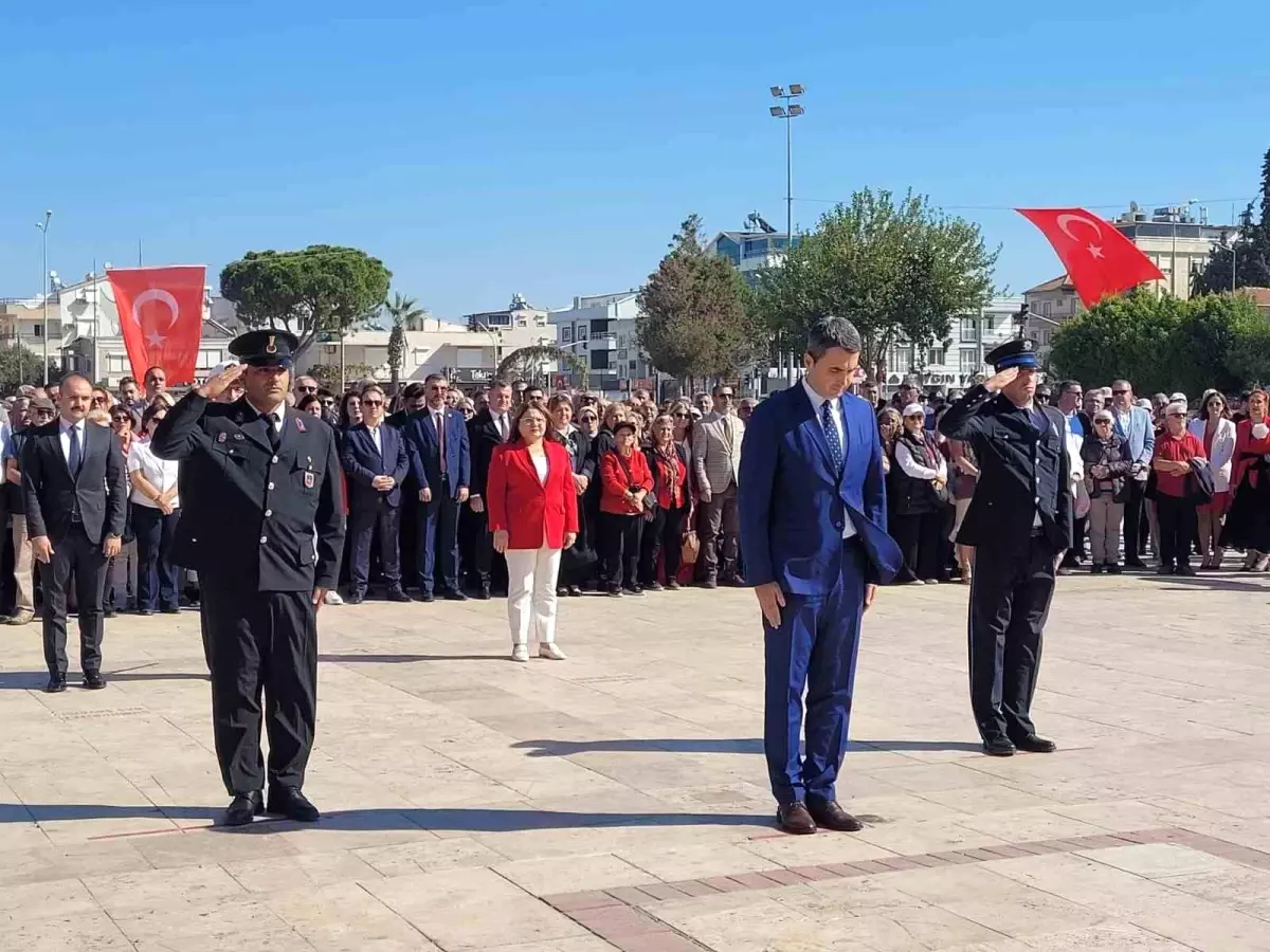 Didim\'de 29 Ekim Cumhuriyet Bayramı Törenle Kutlandı