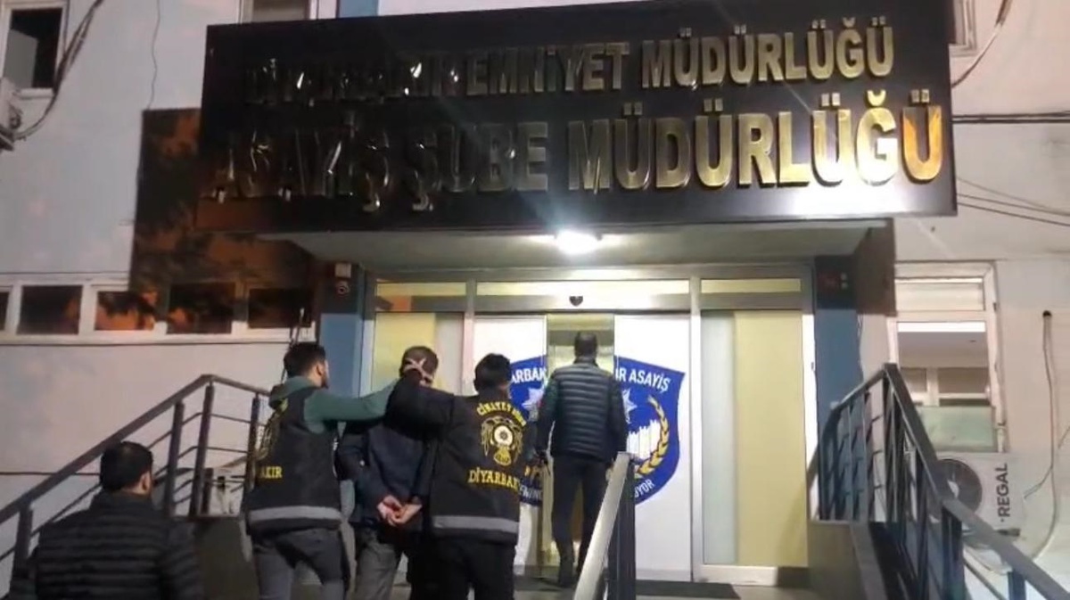 Diyarbakır\'da Dini Nikahlı Kadın Cinayeti