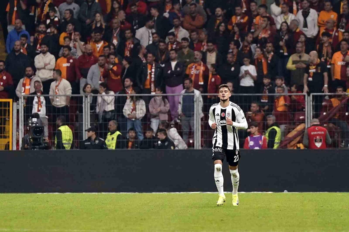 Muçi\'nin Göz Yaşları: Beşiktaş Yenildi