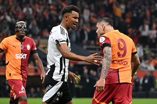 Galatasaray, ezeli rakibi Beşiktaş'ı 2-0 yendi