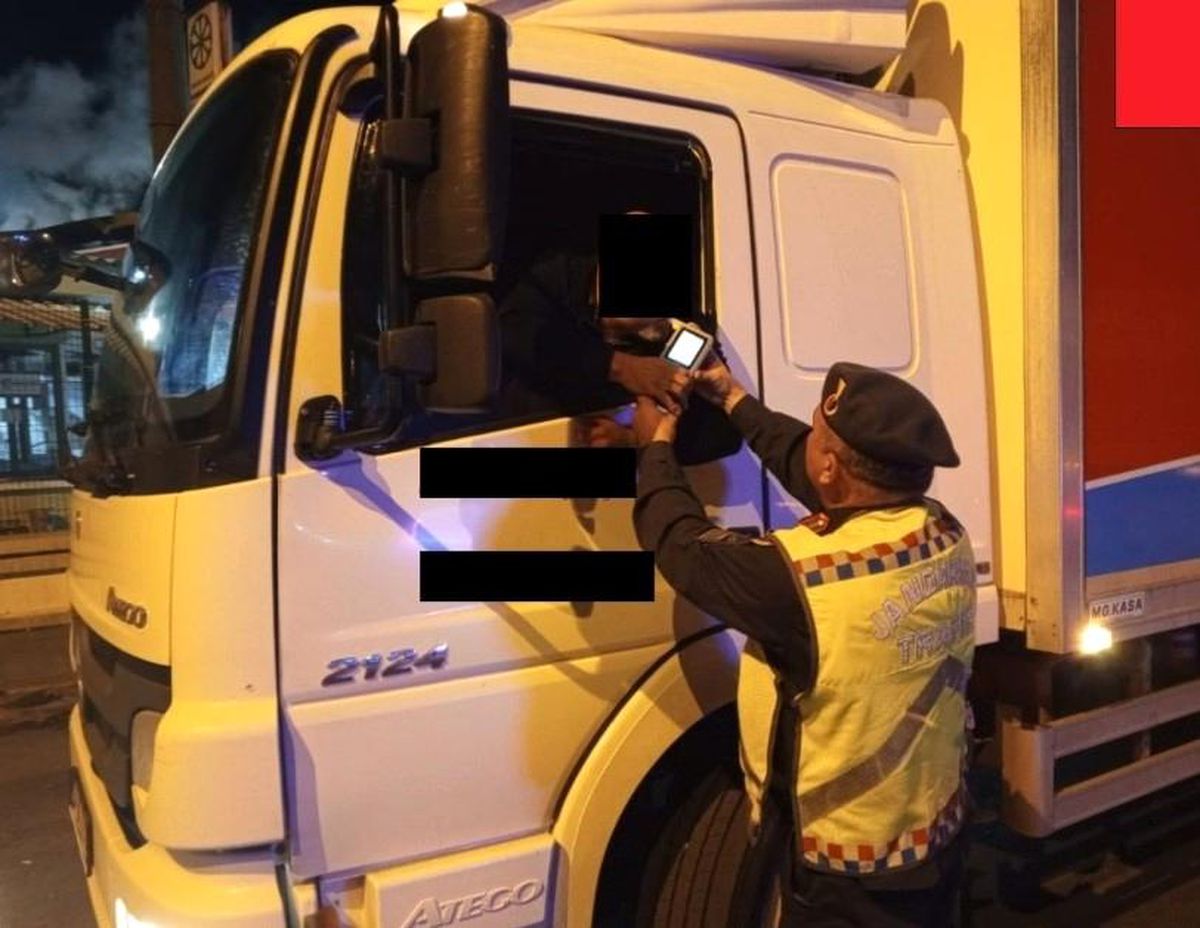 Kırklareli\'nde Trafik Denetimi: 67 Araç Men Edildi