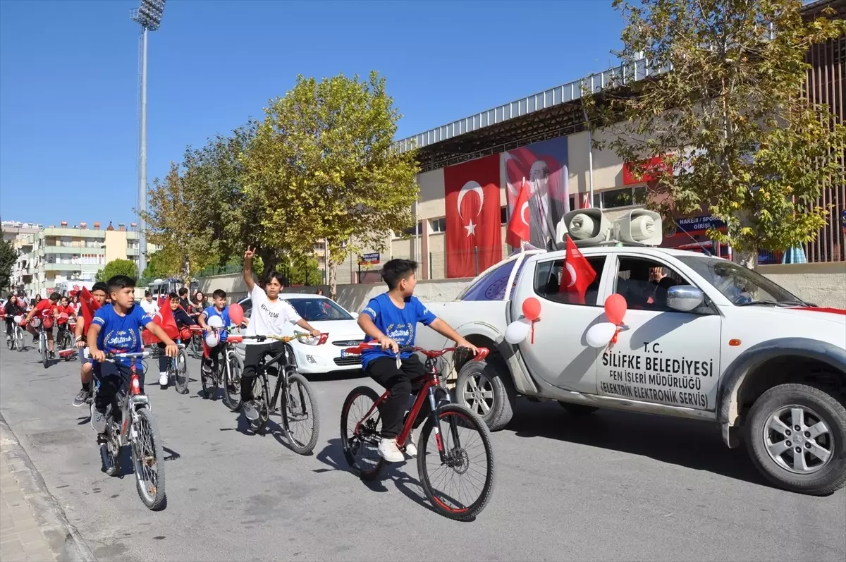 Mersin\'de Cumhuriyet Bayramı Törenleri