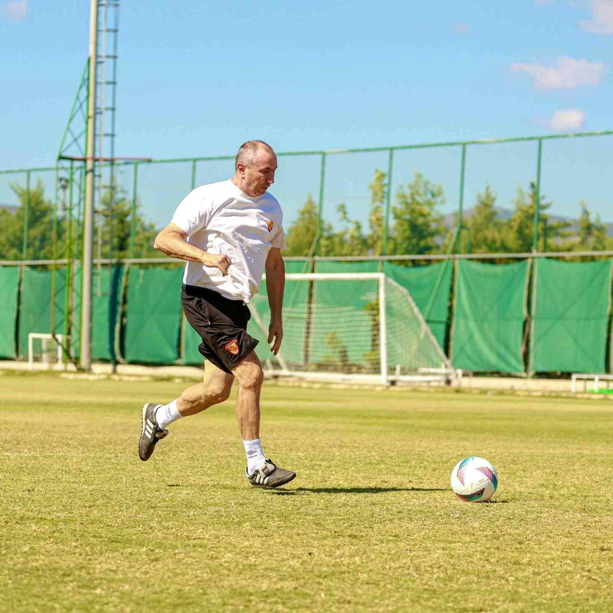 Stoilov\'la Göztepe Yenilmezliği Sürdürüyor