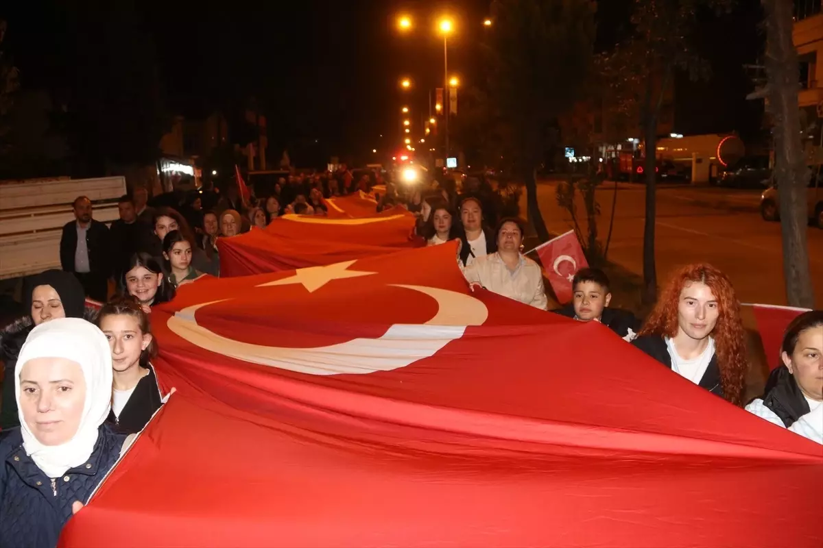 Taşova\'da Cumhuriyet Bayramı yürüyüşü yapıldı