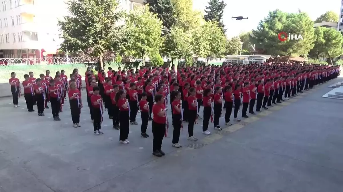 Cumhuriyet\'in 101. Yılına Özel Koreografi