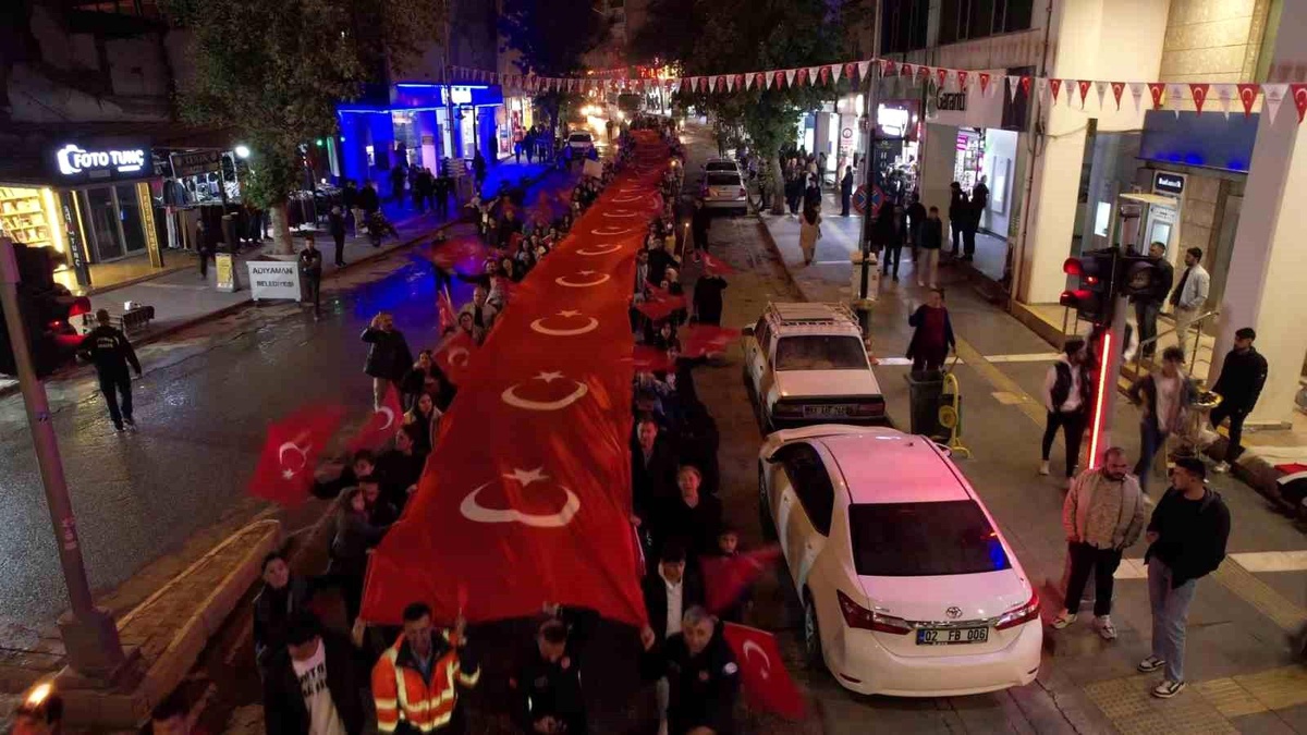 Adıyaman\'da Cumhuriyet Bayramı Coşkusu