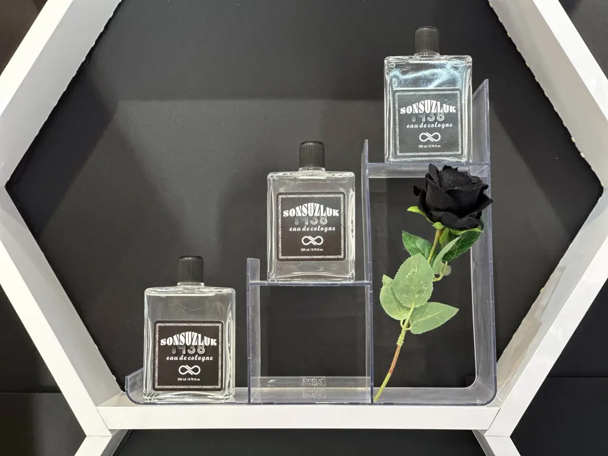 Atatürk\'ün Kokusu \'Sonsuzluk\' Kolonyasıyla Canlandı