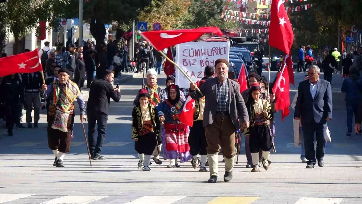 Cumhuriyet\'in 101\'inci yılı Burdur\'da coşkuyla kutlandı