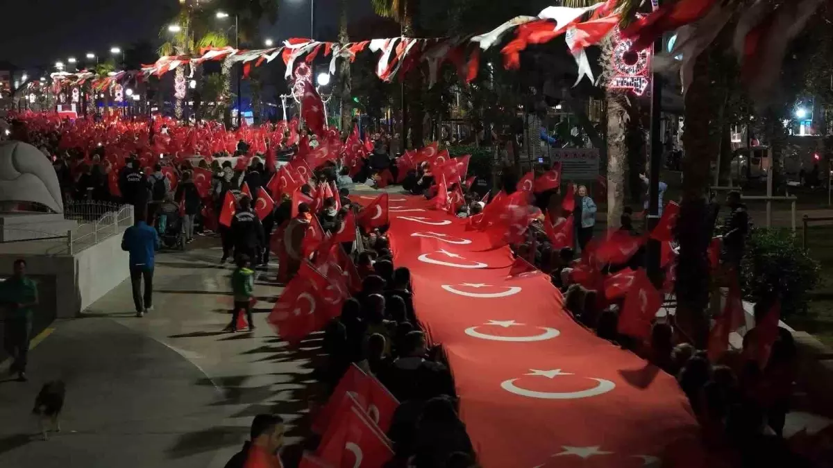 Büyükçekmece\'de Cumhuriyet\'in 101. Yılı Coşkuyla Kutlandı