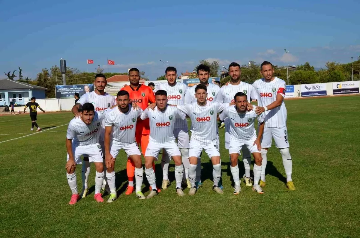 Didim\'de Kupada Heyecan: Efeler 09 SK - Adana 01