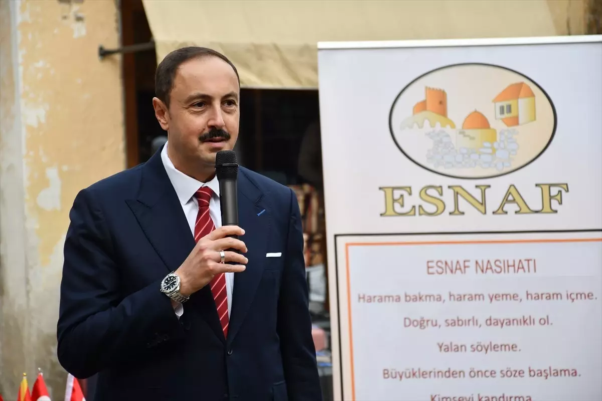 Eski Üsküp Çarşısı\'nda 29 Ekim Cumhuriyet Bayramı etkinliği düzenlendi