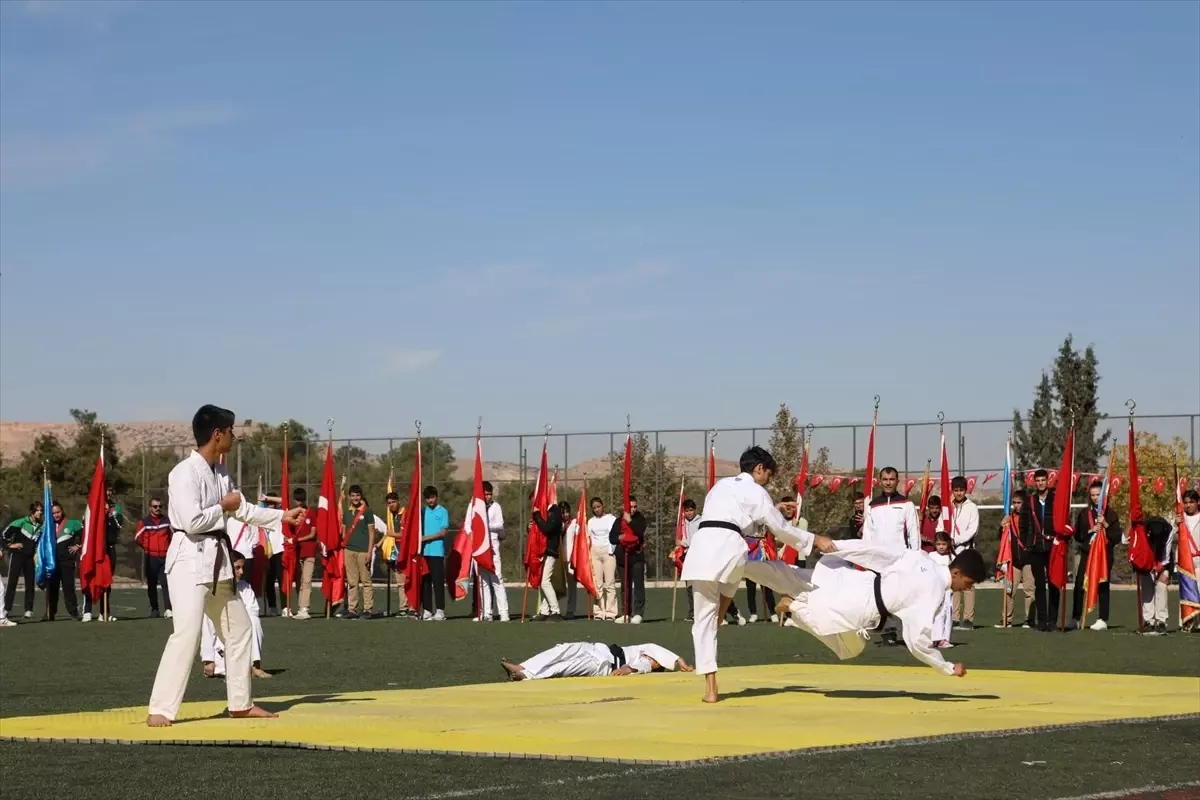 Gaziantep\'in ilçelerinde Cumhuriyet\'in 101. yıl dönümü kutlamaları