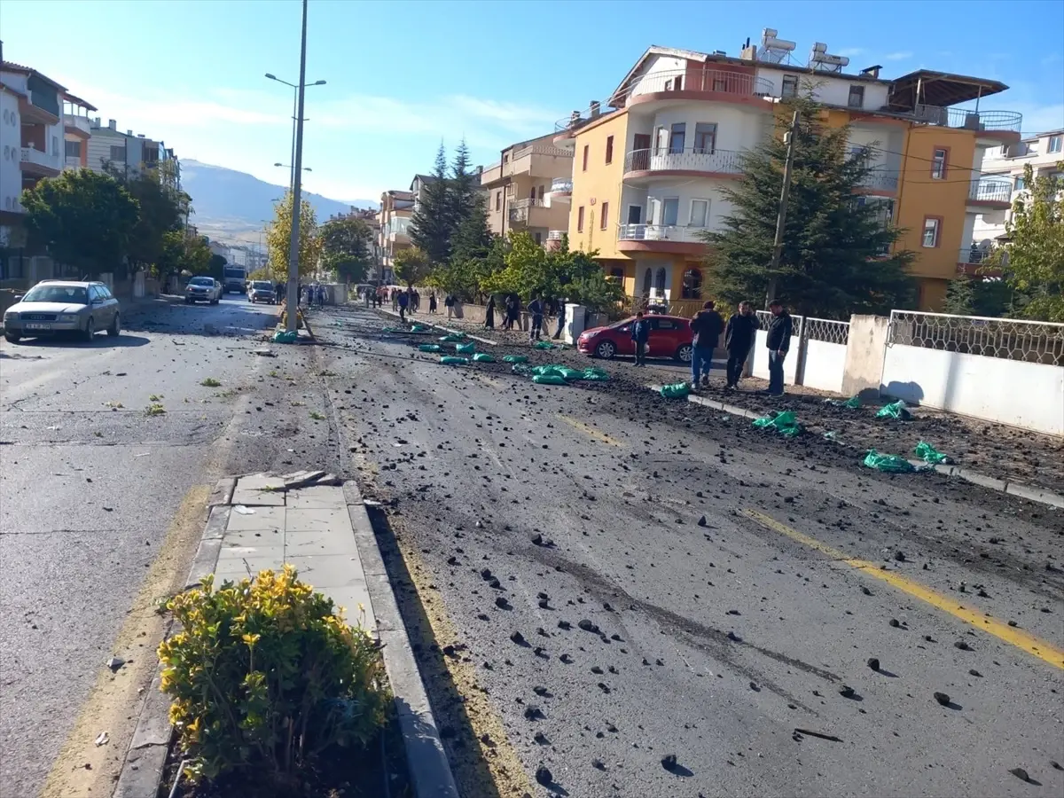 Köprüde Feci Kaza: 1 Ölü, 6 Yaralı