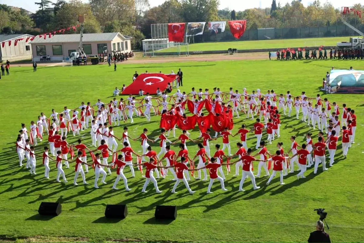 Körfez\'de 29 Ekim Cumhuriyet Bayramı Coşkuyla Kutlandı