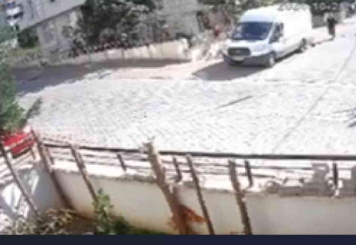 Minibüsün altında kalarak hayatını kaybeden 19 aylık bebek, böyle ezilmiş