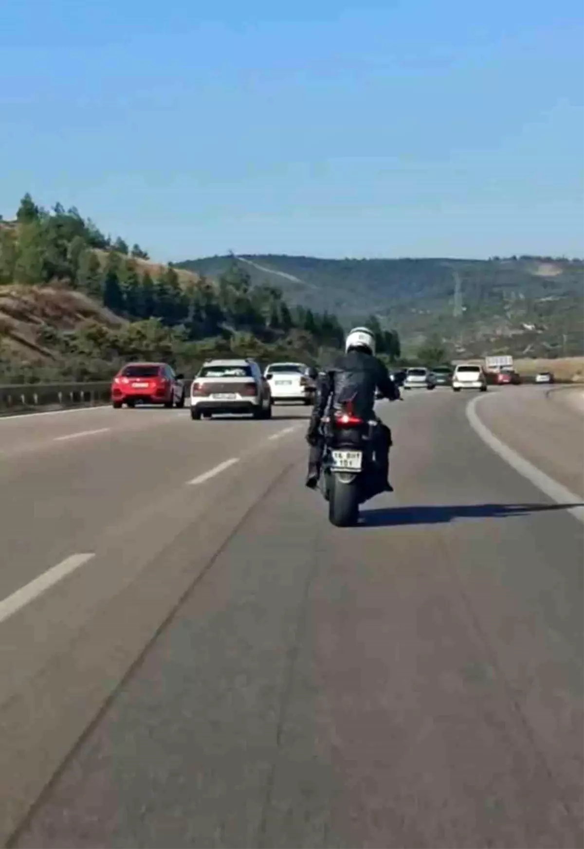 Bursa'da Motosikletli Dans ve Tehlikeli Sollama