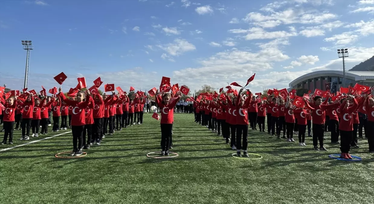 Cumhuriyet Bayramı Törenleri Sinop\'ta Kutlandı