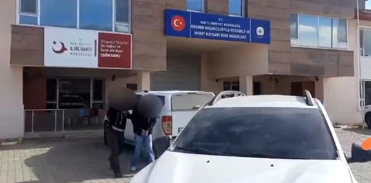 Van\'da Göçmen Kaçakçıları Çökertildi