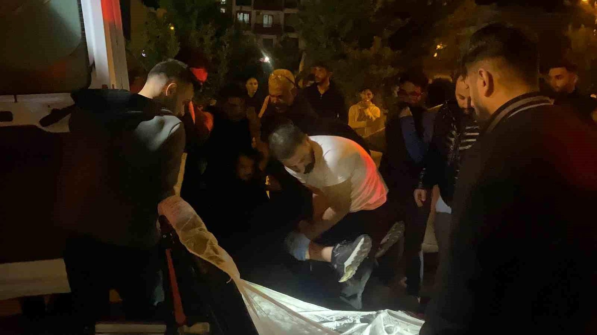 Adıyaman\'da Kavga: Bir Kişi Bıçaklandı