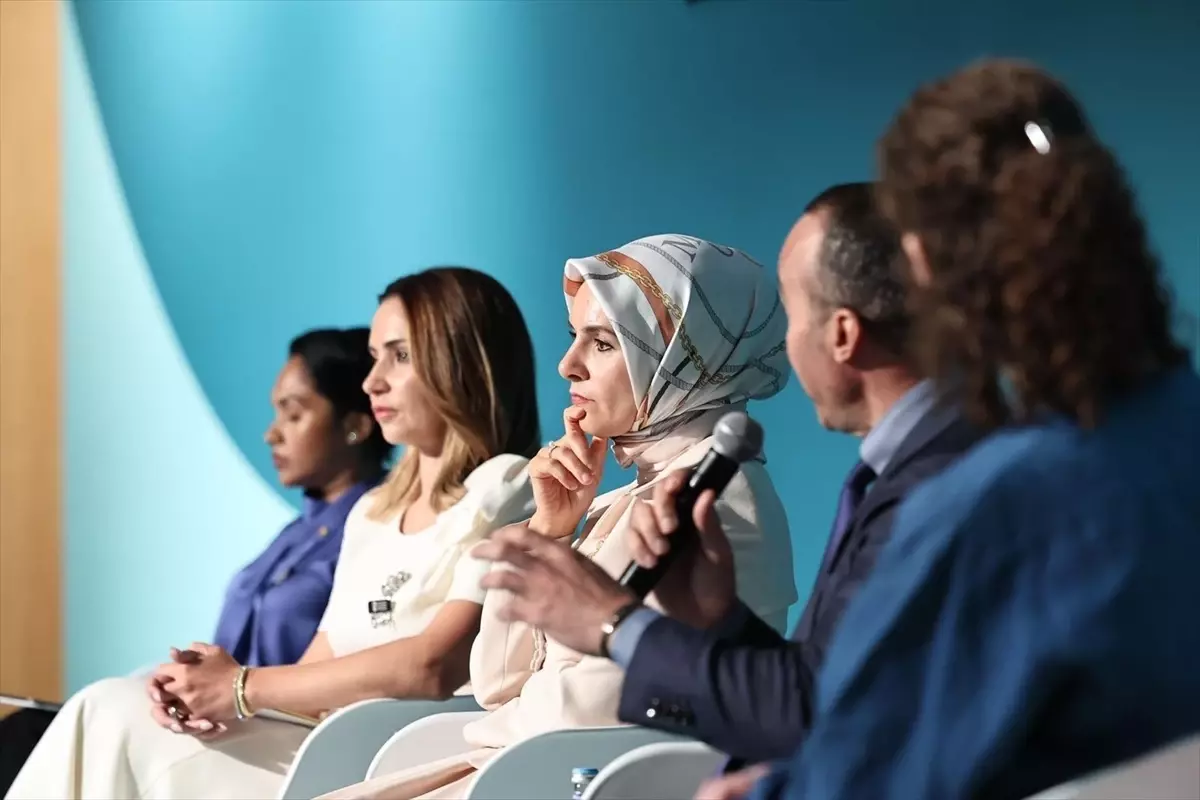 Aile ve Sosyal Hizmetler Bakanı Göktaş, "Aile ve Çağdaş Megatrendler Konferansı"nda konuştu Açıklaması