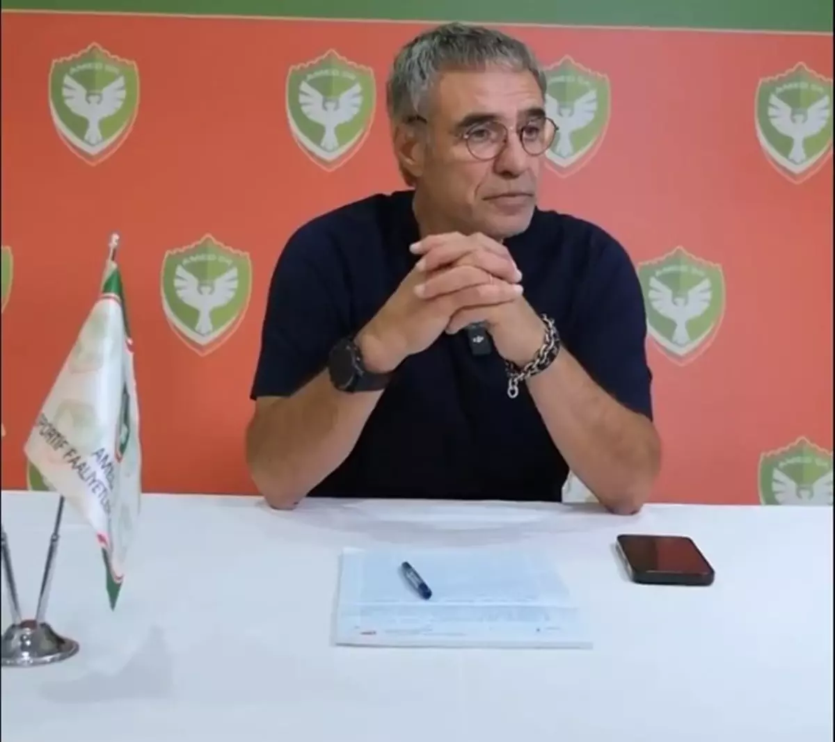 Ersun Yanal, Amedspor\'dan Ayrıldı