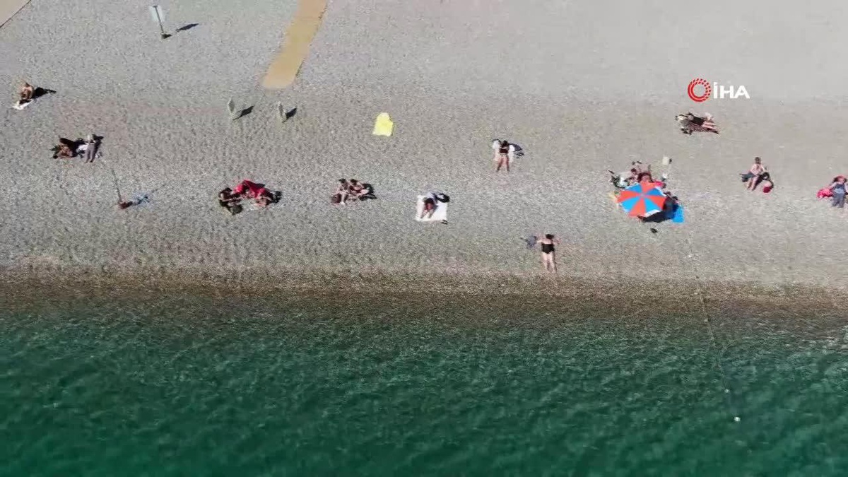 Antalya\'da Kış Ortasında Yaz Keyfi