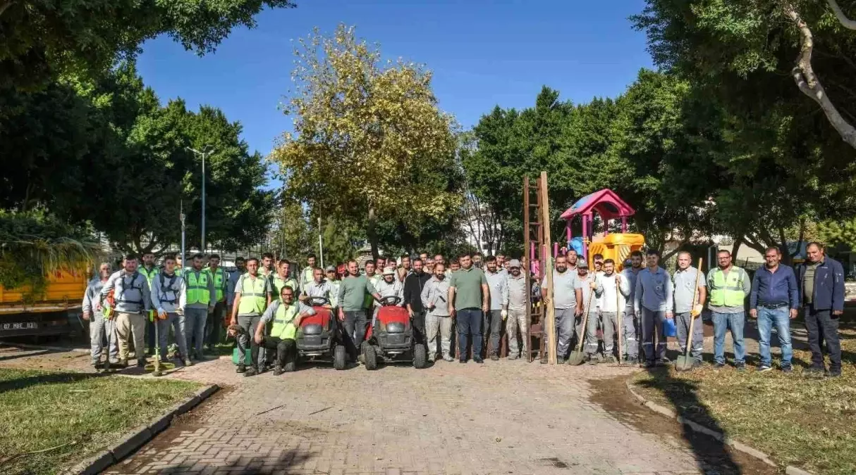 Kepez Belediyesi\'nden Gazi Mahallesi\'ne Güzelleştirme Çalışmaları