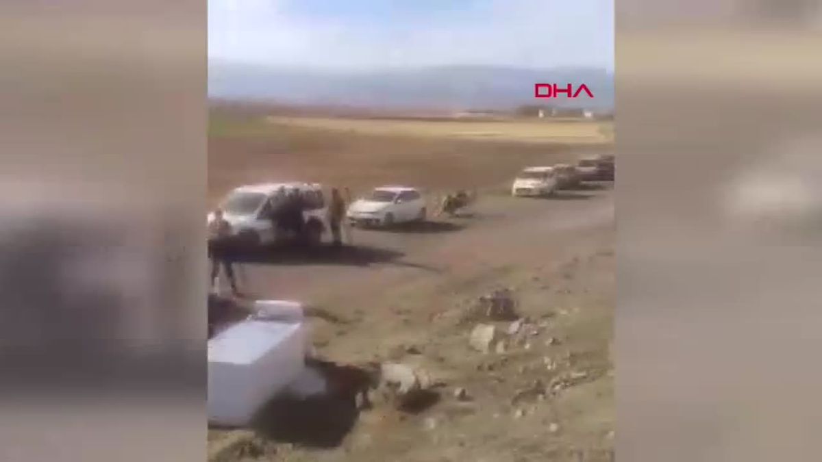 Gaziantep\'te Kamyonet-Traktör Kazası