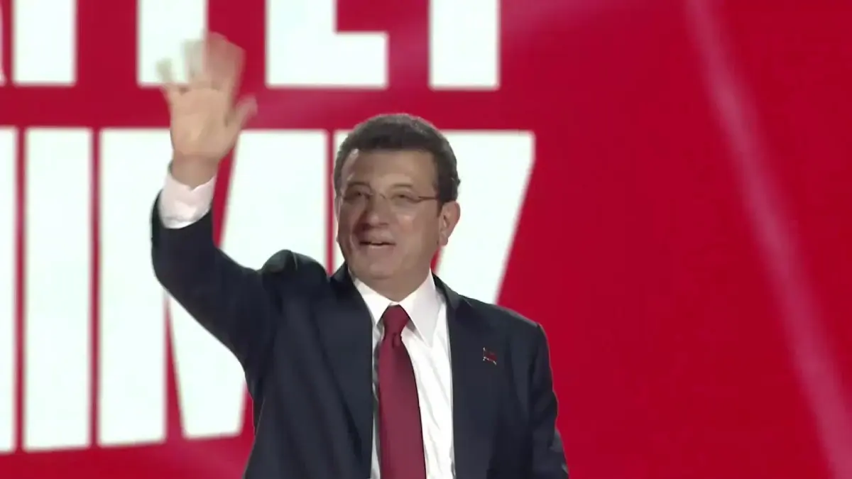 İmamoğlu: "Liyakati Geri Getireceğiz. Milletin Evlatlarının Hakkını Geri Getireceğiz"