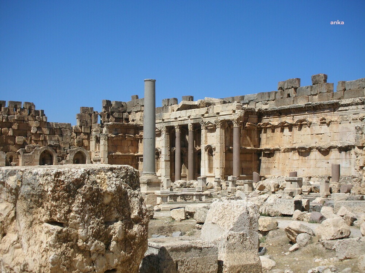İsrail\'den Baalbek\'e Tahliye Uyarısı