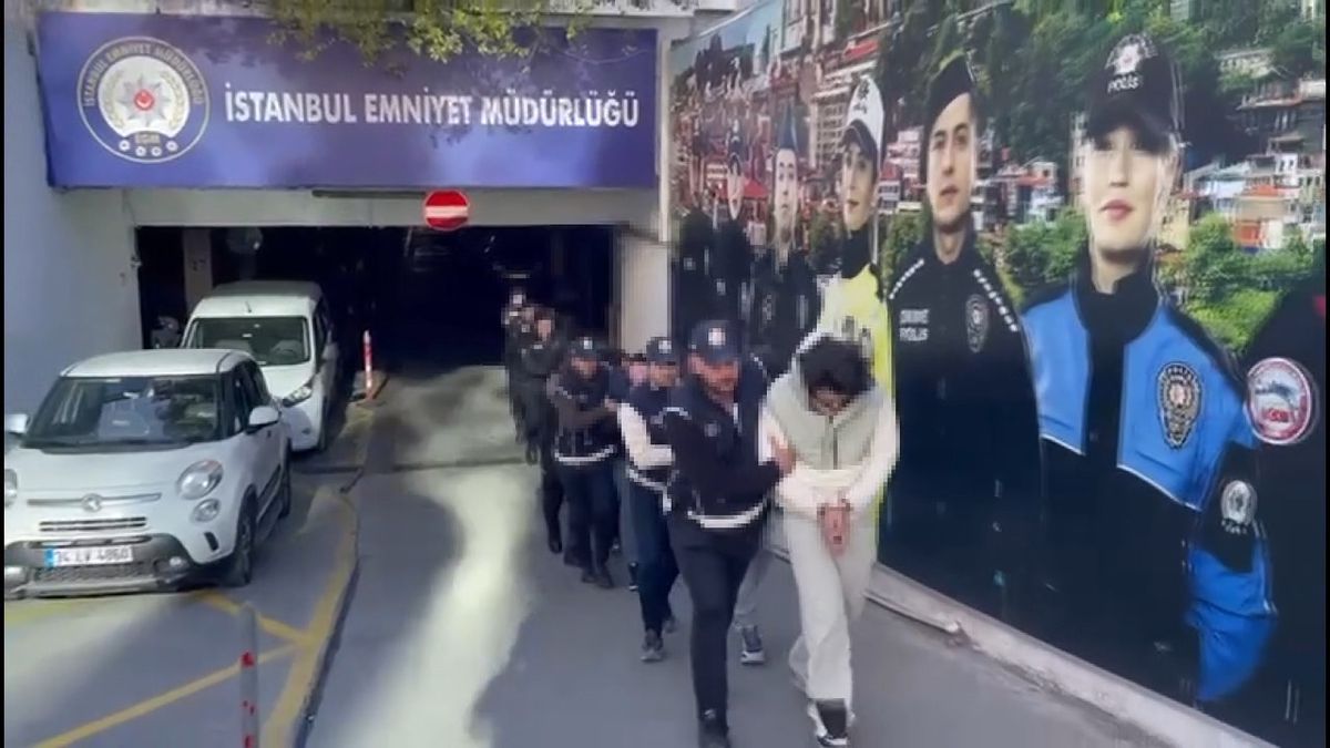 İstanbul\'da Sahte Belge Operasyonu