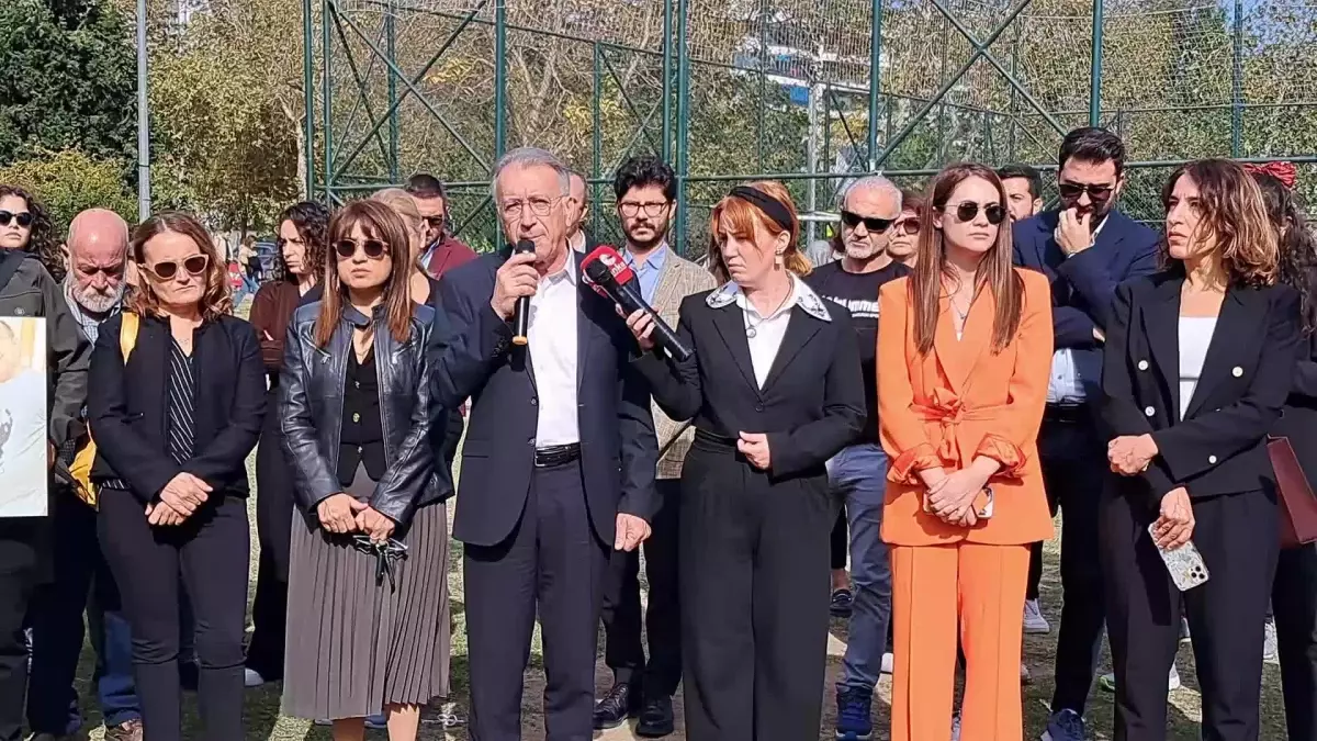 İzmir Barosu, Depremin 4. Yılında Hayatını Kaybedenleri Andı