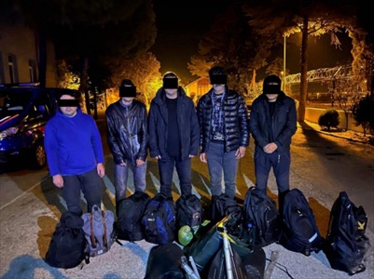 Kırklareli\'nde 358 Düzensiz Göçmen Yakalandı