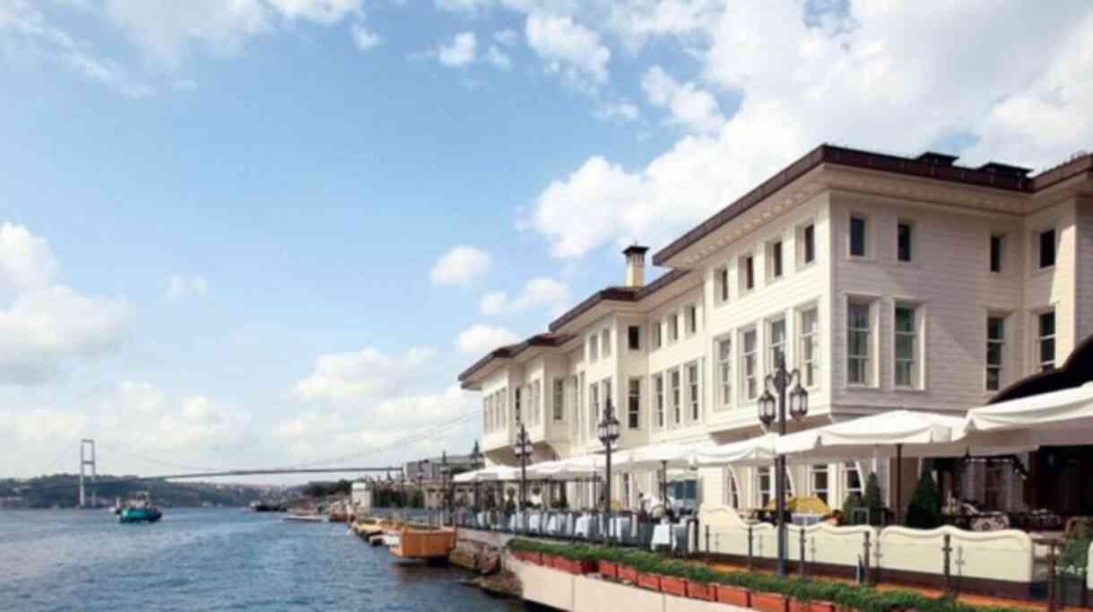 Les Ottomans Hotel, Galatasaray'dan Beşiktaş'a geçti