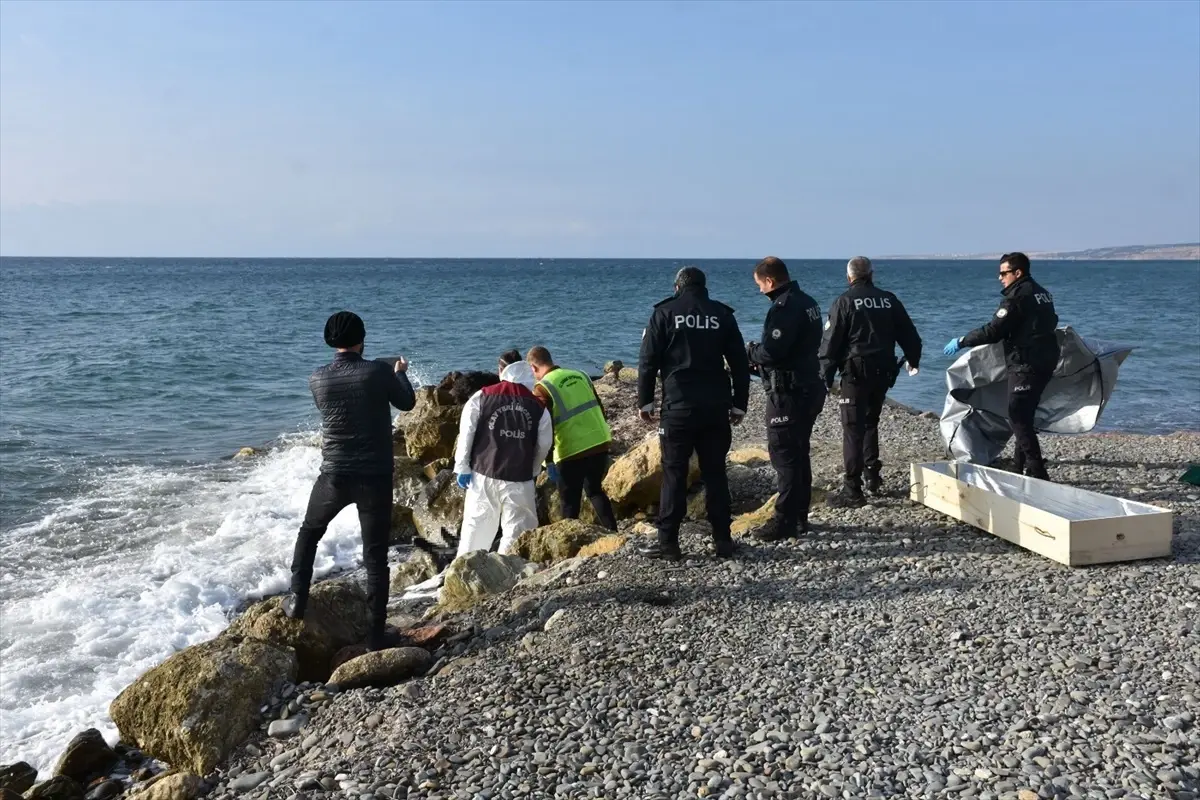 Tekirdağ\'da deniz kenarında kadın cesedi bulundu