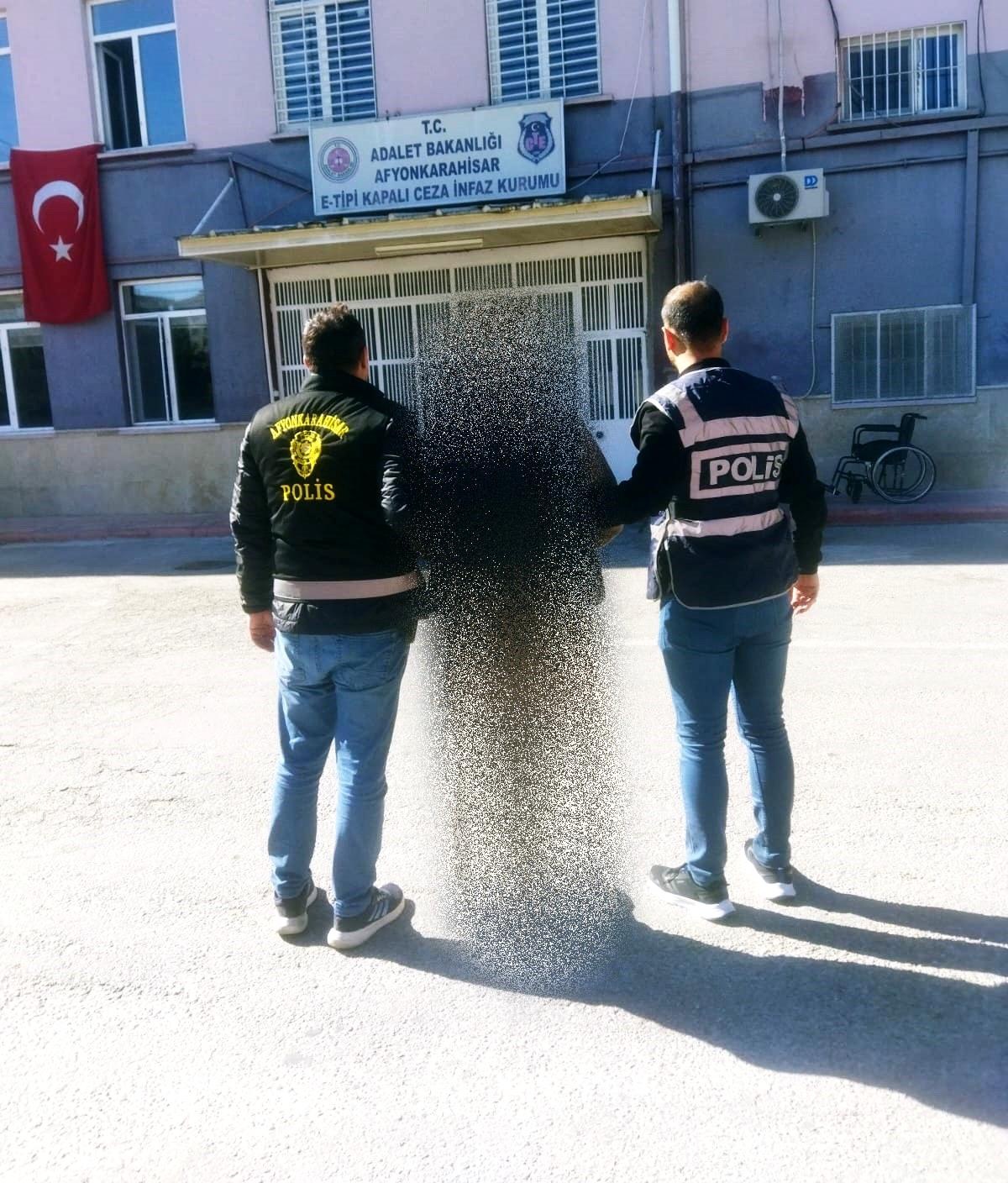 Kayıp Suçlu Afyonkarahisar\'da Yakalandı