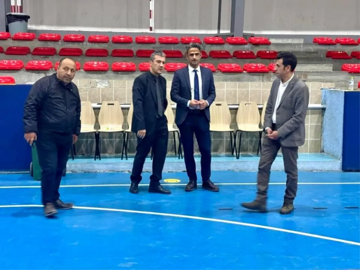 Zonguldak’ta Spor Salonu Bakımına Başlandı