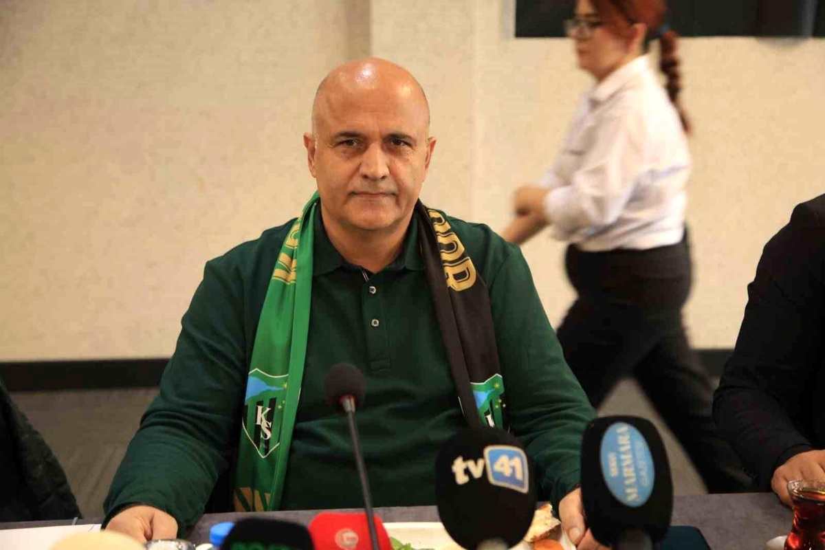 Kocaelispor Başkanı\'ndan \'Haşereler\' Açıklaması